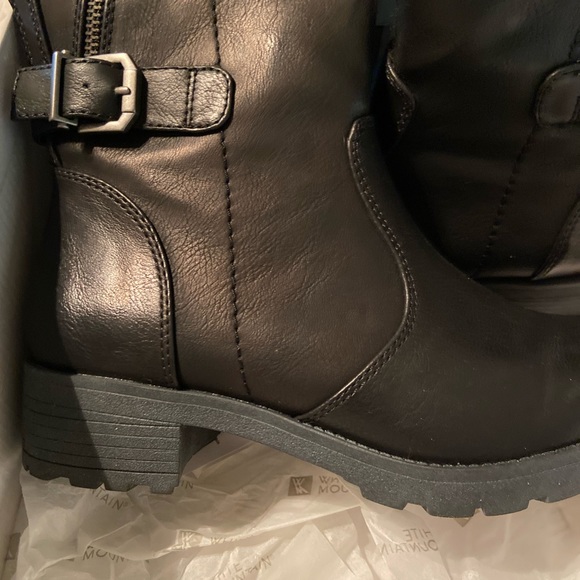 NEW White Mountain Women’s Tall Boots Black Size 6 It’s Fall Ya’ll - Picture 4 of 6